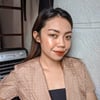 Profile picture of Joan R., Customer Service Representative