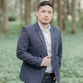 Hire Shaun M. - Graphic Designer