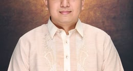 Hire Jed R. - Passenger Service Agent