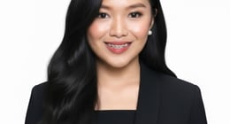 Hire Cristine - EXPERIENCED Digital Marketing Specialist | Social Media Management, Website & Paid Ads