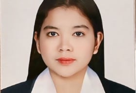 Yainna L.