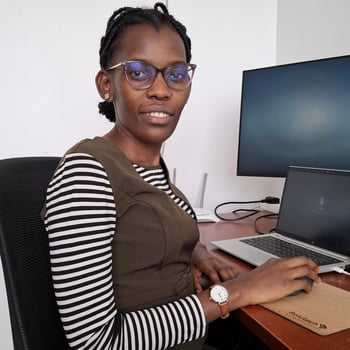 Hire Myra N. - Quickbooks, AI Training Expert, GoHighLevel Expert