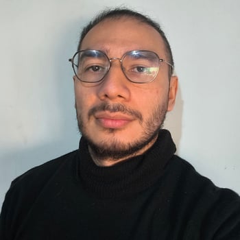Hire Rodrigo R. - Virtual Assistant