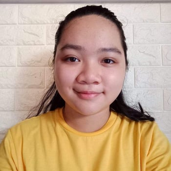 Hire Mariel M. - Social Media Manager/Graphic Designer/Video Editor