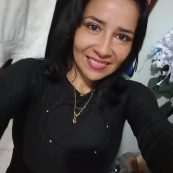 Hire ELIZABETH A. - Asistente Virtual Administrativa