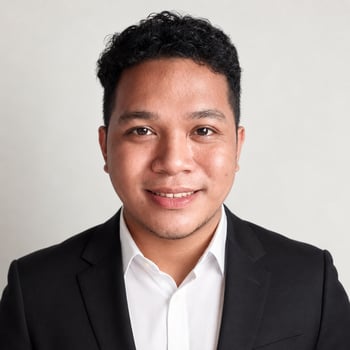 Hire Ricardo J. - Virtual Assistant | Social Media Manager | Real Estate VA