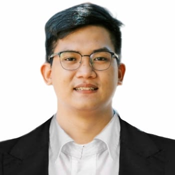 Hire Nikcolai A. - Technical support | Customer Service