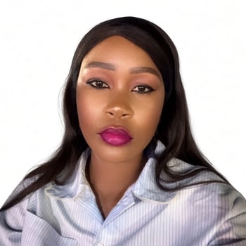 Hire Mary J. - Customer Service