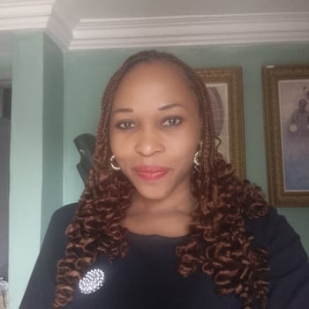 Hire Chinyere J. - Customer support 