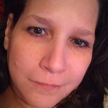 Hire Lidmelia R. - Asistant