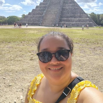 Hire Raquel M. - Virtual Assistant | Customer Service Representative | Data Entry