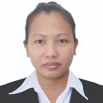 Hire Lhea B. - Social Media Manager