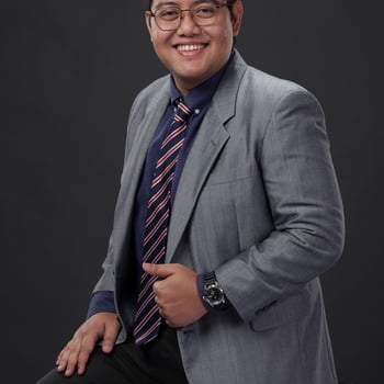 Hire Peter J. - Senior E-Commerce Order Fulfillment Specialist