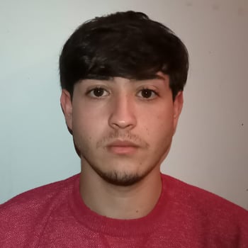 Hire Elías S. - Administrativo junior / Soporte digital