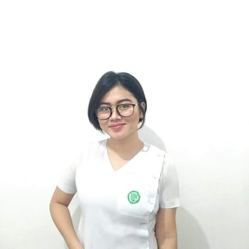 Marelyn B.