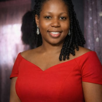 Hire Oluchi F. - Virtual assistant, Email Management and Customer support