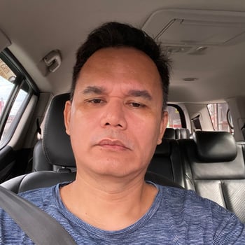 Hire Edison G. - Social Media Manager