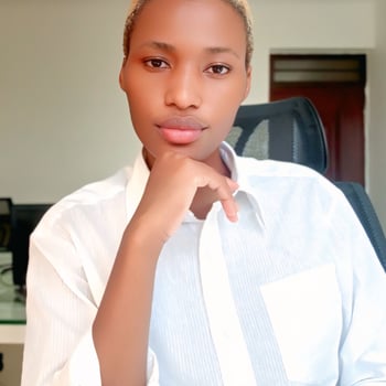 Hire Valeria B. - Operations Assistant | Virtual Support 
