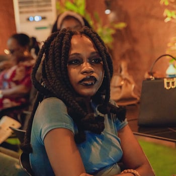 Hire Sidiqat U. - Customer Experience, Social Media & Administrative Professional