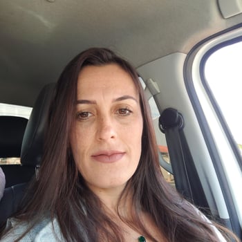 Hire BARBARA B. - virtual assistant