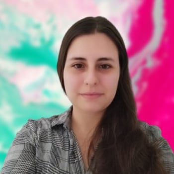 Hire Laura F. - Business Operations | Procurement | Project Coordination | Commercial Operations