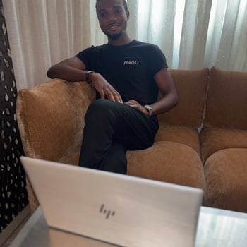 Hire Idowu R. - Virtual assistant | Social media |Cold caller | Calendar&Email Management