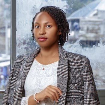 Hire Eva M. - Medical VA | EHR Management | Scheduling Appointments | Insurance Verification | Billing Support.