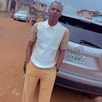 Hire EBUBE D. - Customer Support Representative