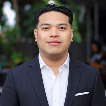 Hire Randyl K. - Guest Experience Agent | Customer Service Representative