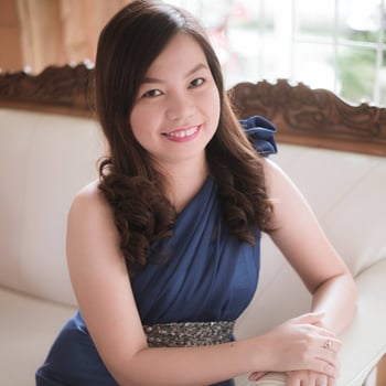 Hire Lorena G. - Guest Communications Specialist | Airbnb, Booking.com, Guesty & Hostaway Expert