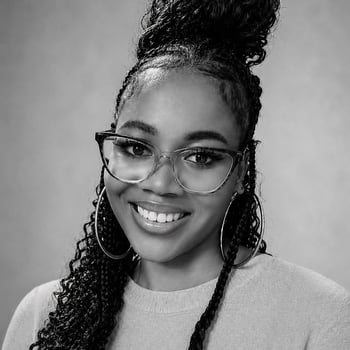 Hire Angelah M. - Experienced Remote VA | Customer Support + Admin + Operations