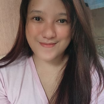 Hire Lyndie A. - virtual assistant