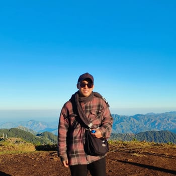 Hire Gabriel J. - Software / System Analyst