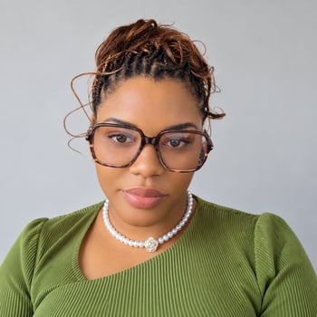 Hire Helen U. - Virtual Assistant | Administrative Support & Operations Assistant