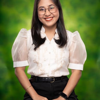 Hire Vhea M. - Education & Administrative Virtual Assistant | Former Mathematics Teacher | Bookkeeping Support