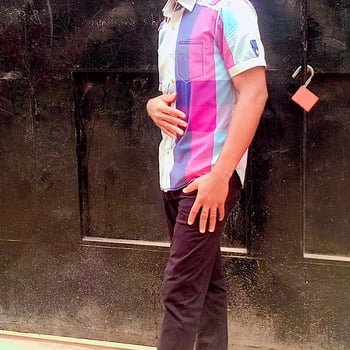 Hire KAZADI F. - Operateur de saisie