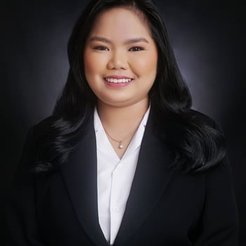 Mari C.