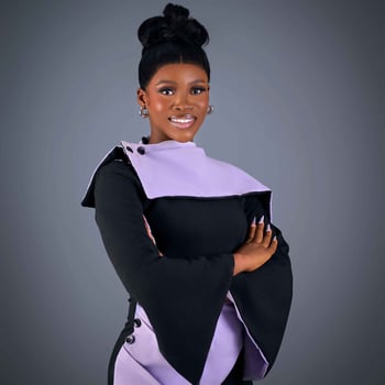 Hire Oyindamola K. - Customer Service Representatives 