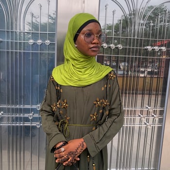 Hire Onayemi S. - Virtual Assistant