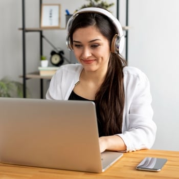 Hire Saj - Virtual Assistant | Data Entry | Bookkeeping Support 