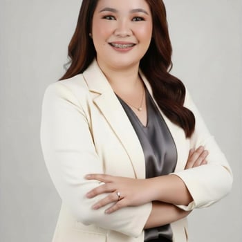 Hire Liana M. - Executive Assistant / CSR