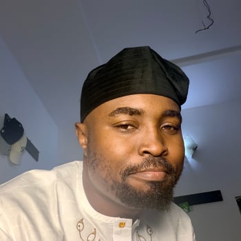 Hire Olutade A. - Customer Support Specialist 