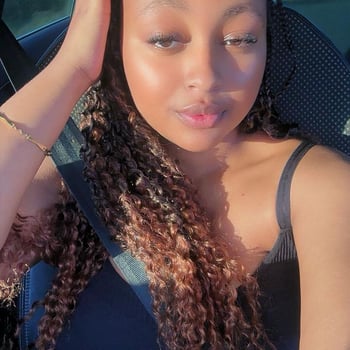 Hire Teresiah M. - Executive VA/SMM/copywriter