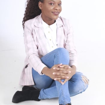 Hire Londiwe S. - Virtual assistant /Bookkeeper