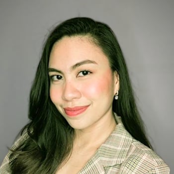 Hire Nikkie L. - Finance & Operations VA | Bookkeeping | Exec Support + Social Media