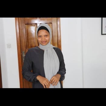 Hire Rukayatu J. - Data entry and analysis, virtual assistant, sales manager,cold calling and more
