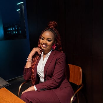 Hire Winfred W. - Virtual Assistant| Customer Support & Lead Generation