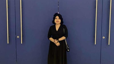 Kriza J. introduction