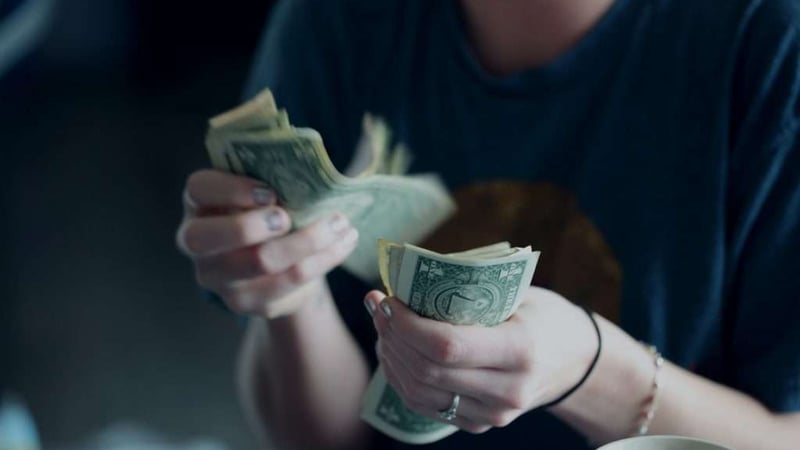 How to Pay Remote Employees