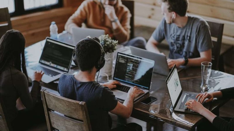 Different Remote Employee Personalities (And How To Deal With Them)